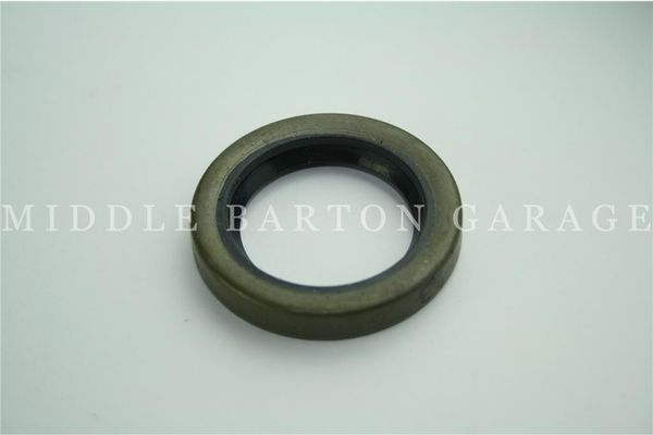 FRONT HUB OIL SEAL 600D/E